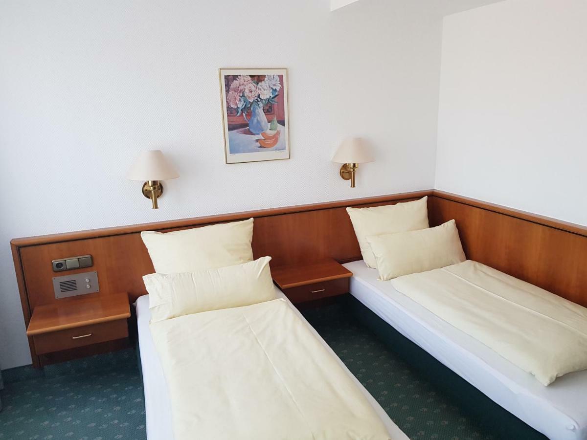 Hotel Gallmersgarten Buitenkant foto