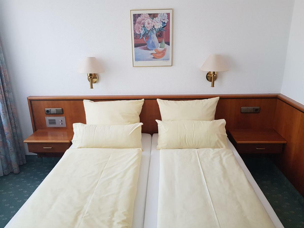 Hotel Gallmersgarten Buitenkant foto