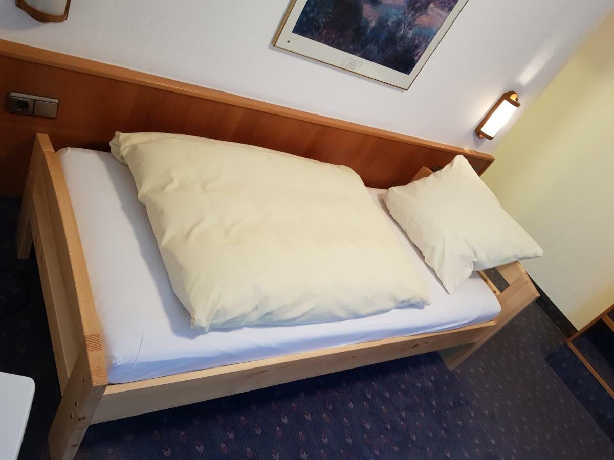 Hotel Gallmersgarten Buitenkant foto